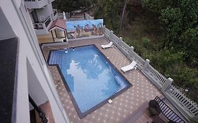 Hotel Lotus Candolim 3* India